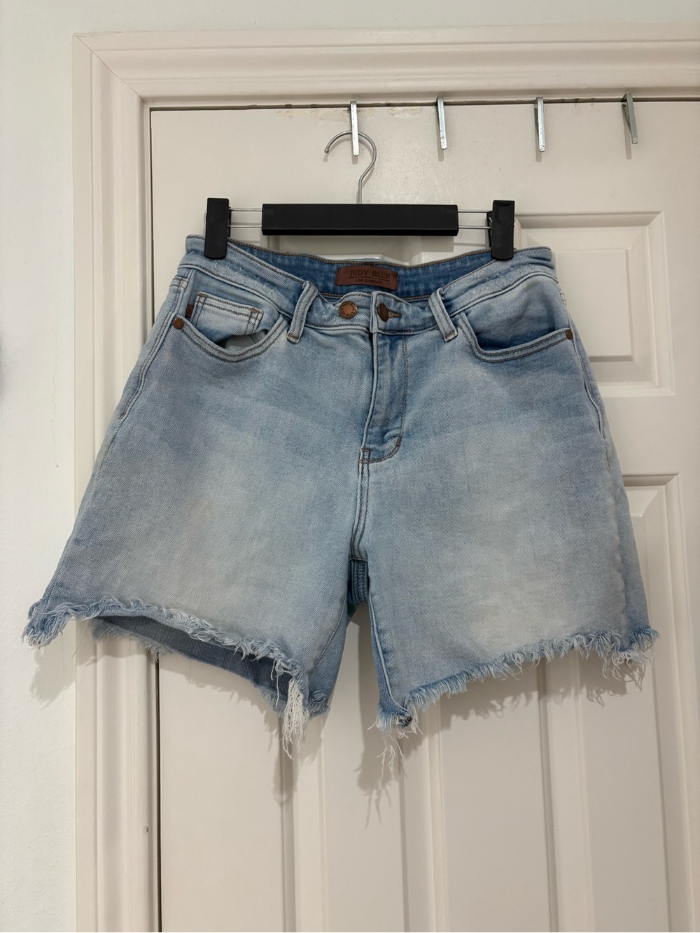 Judy Blue Light Blue Raw Hem Women's Denim Shorts size large
